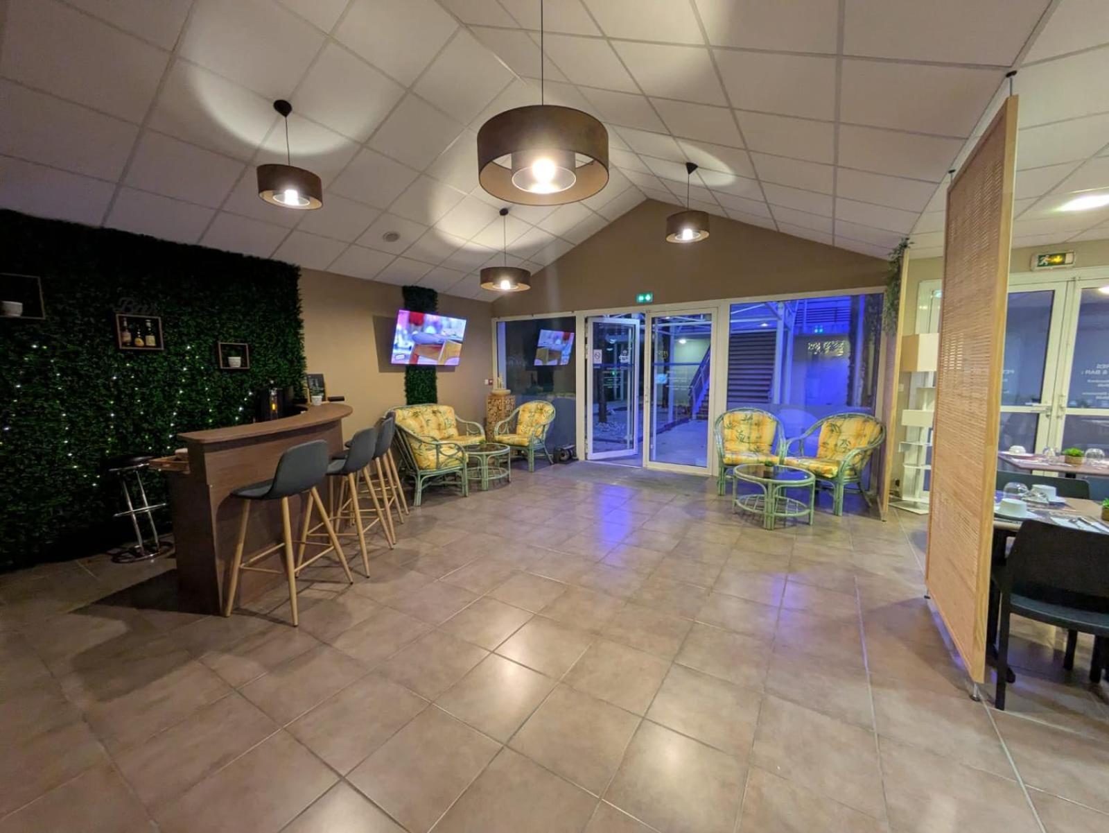 Hotel L'Oceane Angers Parc Expo Verrieres-en-Anjou Dış mekan fotoğraf